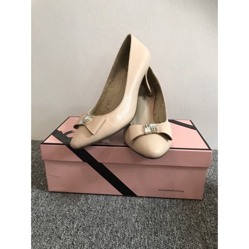 รองเท้า Pretty Fit ของแท้ 💯เปอร์เซ็นต์