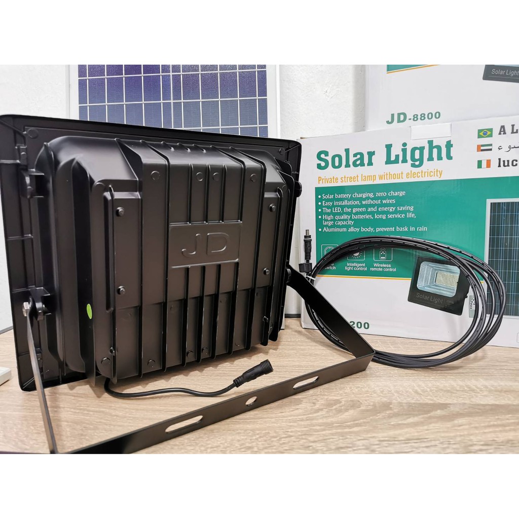โคมไฟ Solar Light 200W สปอร์ตไลท์ของแท้จาก JD รุ่น JD-8200 รับประกัน