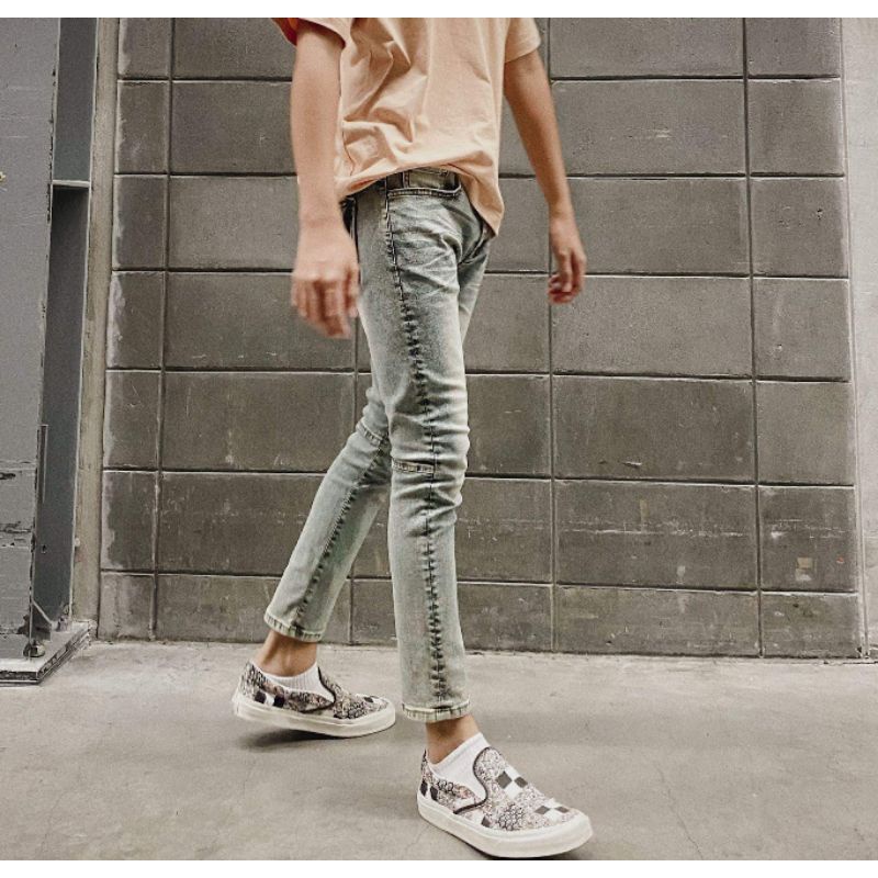 Chryses Midnight Blue