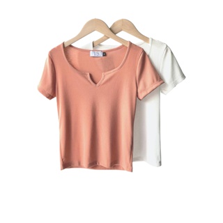 YNO V-neck ribbed t-shirt เสื้อยืดผ้าร่องริบคอวี 21110