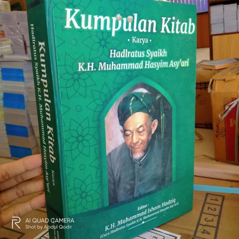 สินค้าใหม่รุ่นลิมิเต็ด IRSADU SARI IRSYADUS SARI IRSADUSSARI IRSYADUSSARI ต้นฉบับ