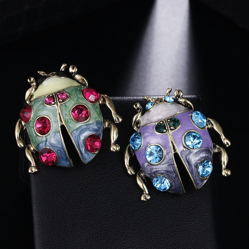 Jojo s Bizarre Adventure Peripheral Giorunocchio Barna Ladybug Pin