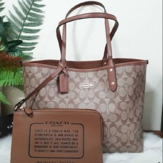 กระเป๋า coach tote แท้ 💯 สีน้ำตาล ใบใหญ่ มีใบเล็ก outlet ผู้หญิง ต้องมีค่า