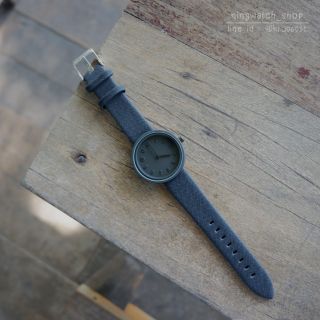 Canvas watch