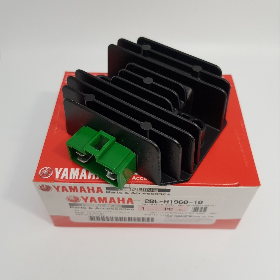 แผ่นชาร์จ GRAND FILANO 2015-2017 FINO 125I แผ่นชาร์ทและตัวควบคุมไฟหน้า แท้ YAMAHA RECTIFIER & REGULATOR  UK