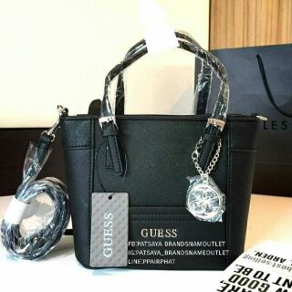 พร้อมส่งรุ่นขายดี! GUESS SAFFIANO MINI CROSS BODY BAGแท้💯💯💯 กระเป๋าถือหรือสะพายรุ่นยอดนิยมจาก GUESS หนัง Saffiano