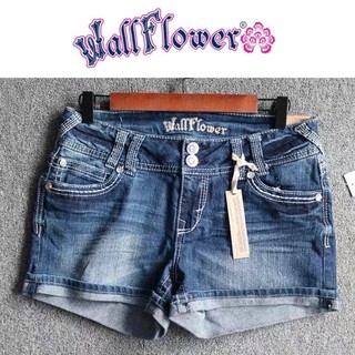 กางเกงยีนส์ขาสั้น แต่งปัก ด้านหลัง 💎งาน Wall flowerแท้💯%คะ(ku017)