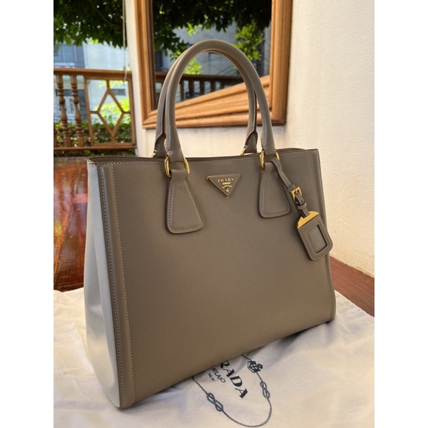 PRADA Visone/Talco Saffiano Lux Leather Tote Bag กระเป๋าปราด้า