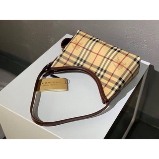 Burberry Bag​ กระเป๋าถือหรือสะพาย