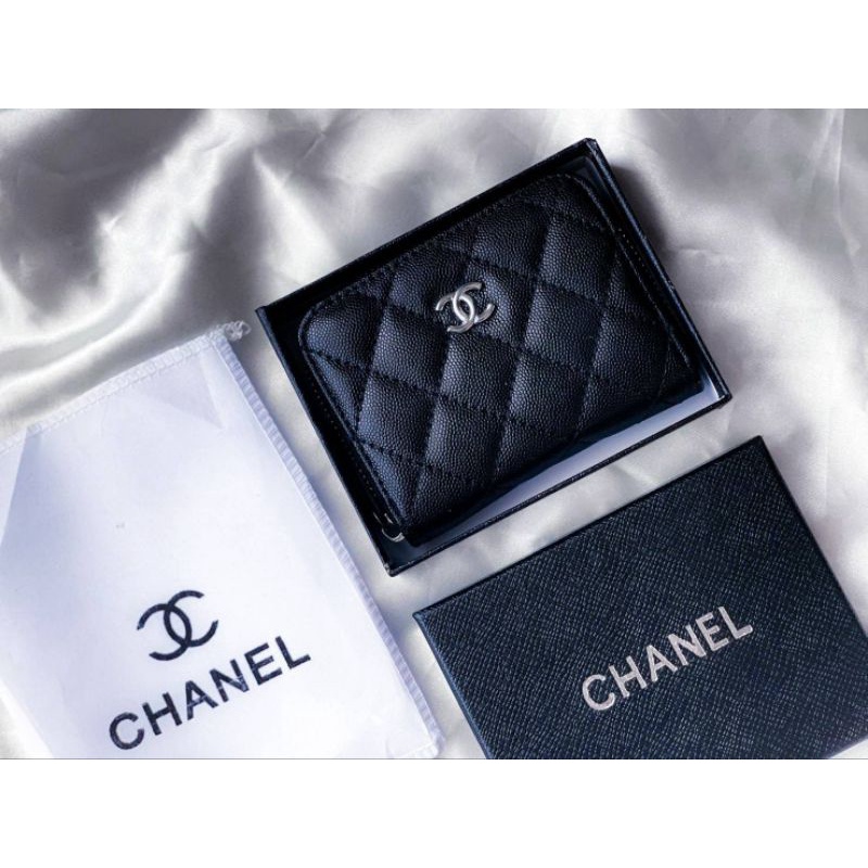 กระเป๋า Chanel zipped coin purse