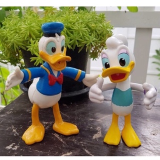 Donald duck ยักษ์ และแฟนสาว งานเก่ายางตันตัวใหญ่ แท้