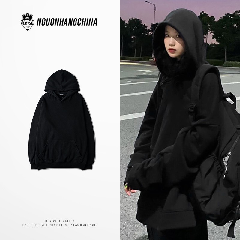 Nelly Heybig เสื้อฮู้ดสีดําล้วน