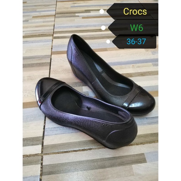 💥ส่งฟรี💕รองเท้าคัทชู Crocs มือสอง😍 ไซด์ W6/36-37