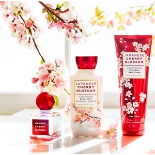 Bath And Body Works Signature Collection Shower Gel 295 ml.  Body Lotion 236 ml. เจลอาบน้ำโลชั่นน้ำหอม หอมติดตัวตลอดวัน