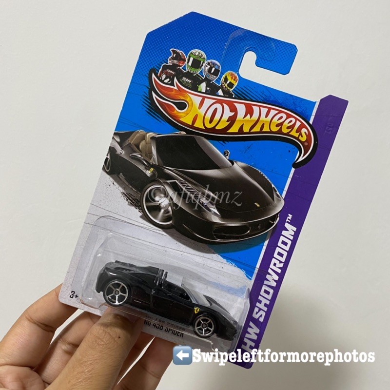 Hot Wheels Ferrari 458 Spider (NORMAL & HARD TO FIND ที่นั่ง/รังไข่ภายใน)