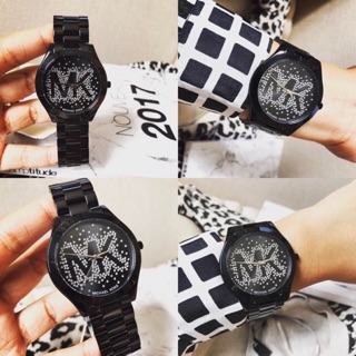 MK3589. 40 mm. Micheal Kors Womens Slim Runway Logo Black Watch สีดำ