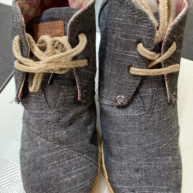 Toms Toms Toms Toms Toms Toms