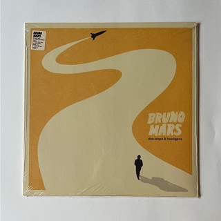 แผ่นเสียง Bruno Mars:  Doo-Wops &amp; Hooligans [vinyl] orange vinyl