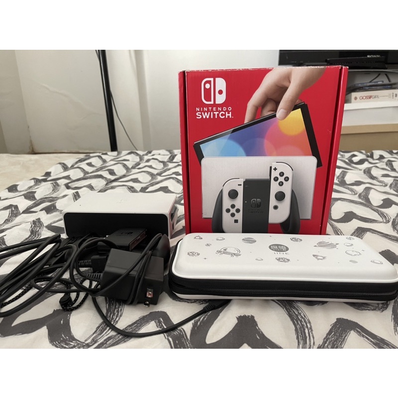 NINTENDO SWITCH OLED  สีขาว มือสอง+ ฟิลม์ + เคส มีประกัน Nadz