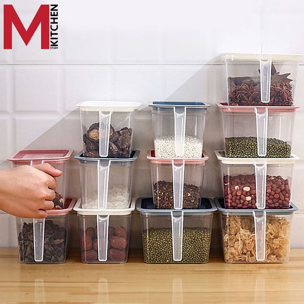 M KITCHEN กล่องเก็บอาหาร กล่องถนอมอาหาร พลาสติก สามารถวางซ้อนกันได้ (C3)