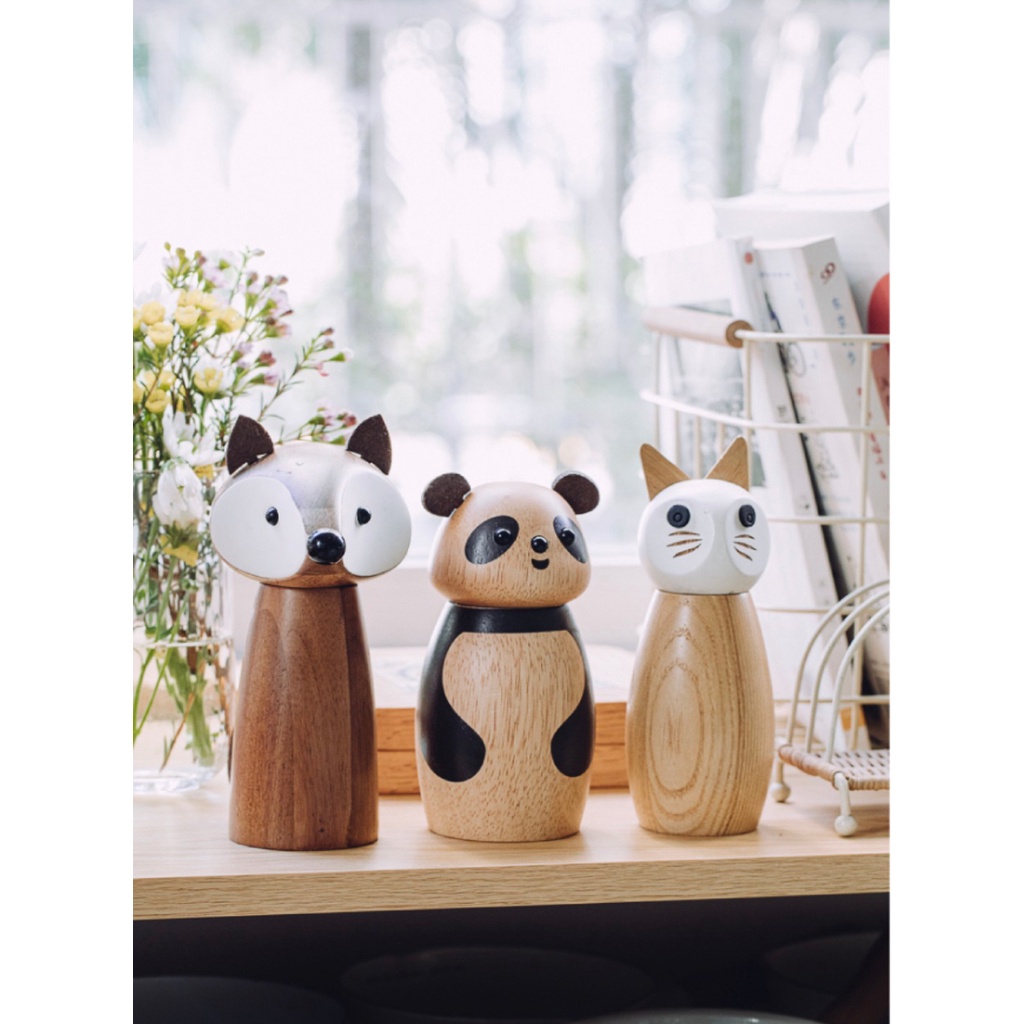 พร้อมส่ง!!  ที่บดพริกไทย🦊😽 ใช้ตกแต่งห้องครัวของคุณให้น่ารักขึ้นไปอีก มี 3 ลาย สุนักจิ้งจอก แพนด้า และแมว