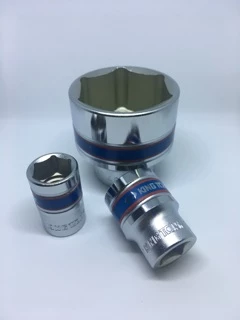 Kingtony ลูกบล็อก 1/2”( รู 4 หุน) สั้น 6เหลี่ยม รุ่น 4335 ลูกบล็อก #28 - #46