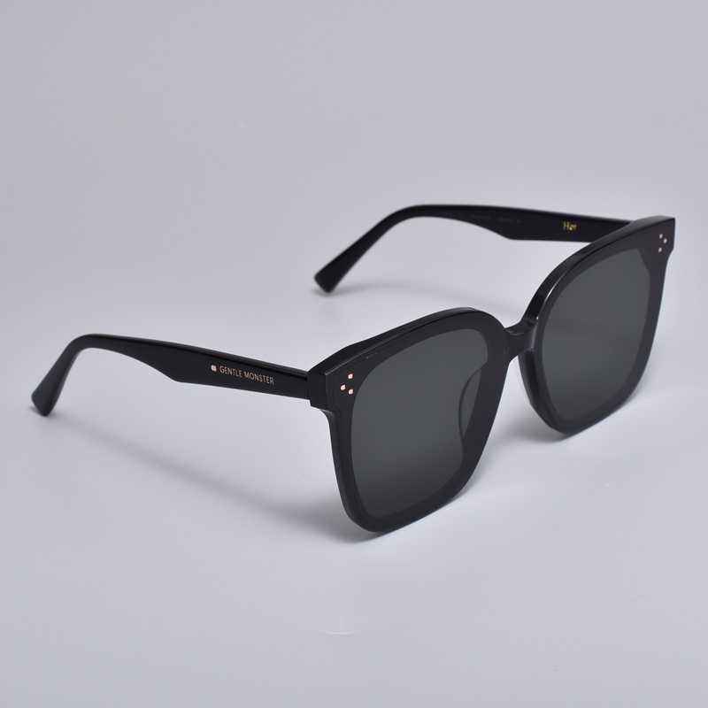 GM sunglasses Design for big face men Sunglasses GENTLE MONSTER Her
