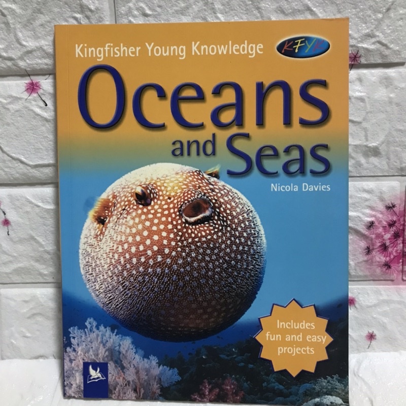 Kingfisher young knowledge Oceans and Seas ปกอ่อนมือสอง-af4
