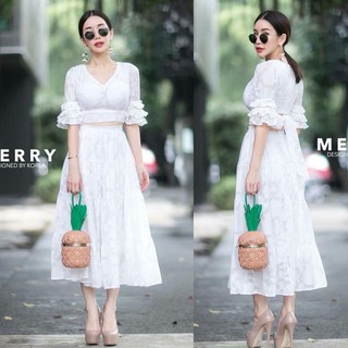 Code no:210314-Merry เชทเสื้อครอป มาคู่กับกระโปรงสีขาวตัวยาว มาพร้อมซับในและซิป