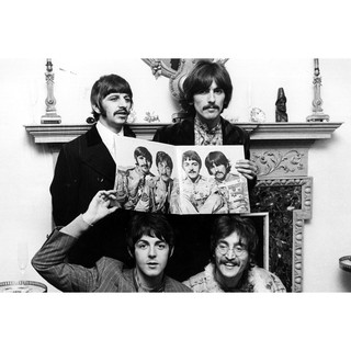 โปสเตอร์ The Beatles John Lennon Paul McCartney โปสเตอร์ วอลเปเปอร์ ตกแต่งผนัง Poster โปสเตอร์วินเทจ โปสเตอร์วงดนตรี