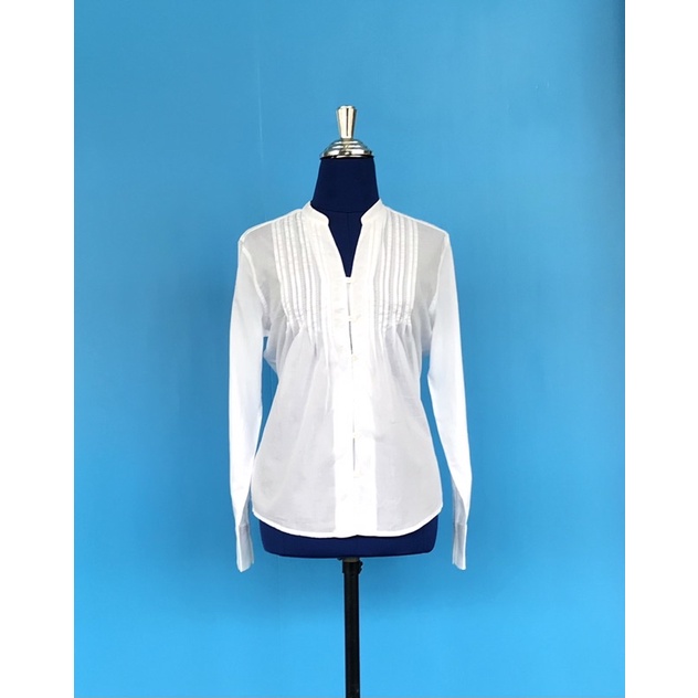 เสื้อผู้หญิงมือ2 เสื้อขาวผ้าฝ้ายคอจีนsize M อก 42ยาว 25