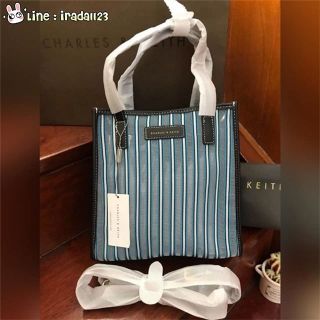 CHARLES &amp; KEITH STRIPED MESH TOP HANDLE BAG (CK2-80150726)  ของแท้ ราคาถูก