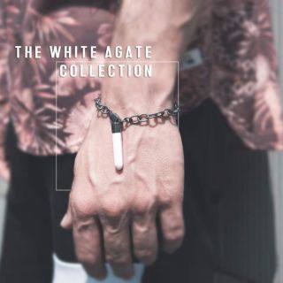 complicatedbrand สร้อยข้อือ WHITE AGATE BRACELET (VINTAGE)