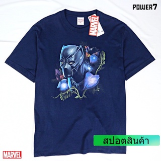 ROUND คอลูกเรือเสื้อยืดลำลองPower 7 Shop เสื้อยืดการ์ตูน ลาย มาร์เวล Black Panther ลิขสิทธ์แท้ MARVEL COMICS  T-SHIRTS (