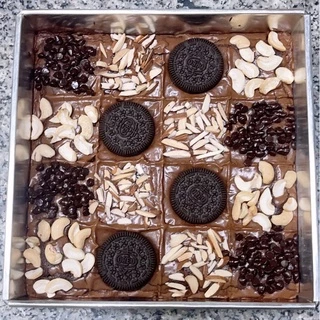 บราวนี่ดาร์กช็อคโกแลต ขนาด 2 ปอนด์ ยกถาด🍫ขนาดใหญ่