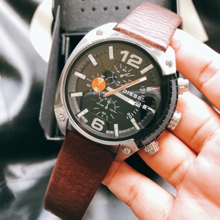 DIESEL Advanced Chronograph Mens Watch สายหนังสีนำ้ตาล ตัวเรือนสี เงิน หน้าปัดสีดำ เท่ห์มากๆ