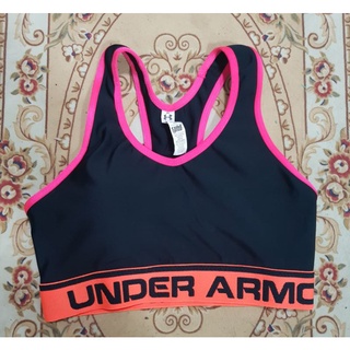 เสื้อผ้ามือสอง เสื้อออกกำลังกาย  สปอร์ตบรา UNDER ARMOUR ของแท้100%