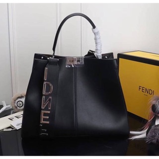 Fendi hiend พร้อมส่ง