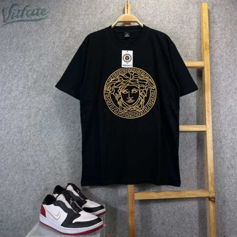 เสื้อยืด ปักลาย Versace Full Tag & Label