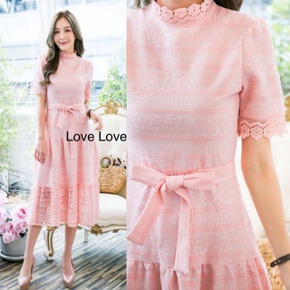 เดรสลูกไม้สีชมพู!!! S-4XL Maxi Dress เดรสสีชมพูผ้าลูกไม้ฉลุลาย+สายผูกเอว งานป้าย Love Love