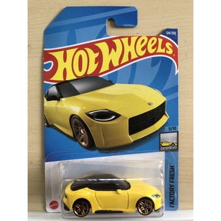 Hotwheels Nissan Z Proto(F22)