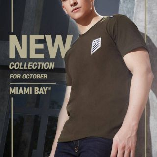 Miami Bay เสื้อยืด รุ่น Pocket สีเขียวขี้ม้า