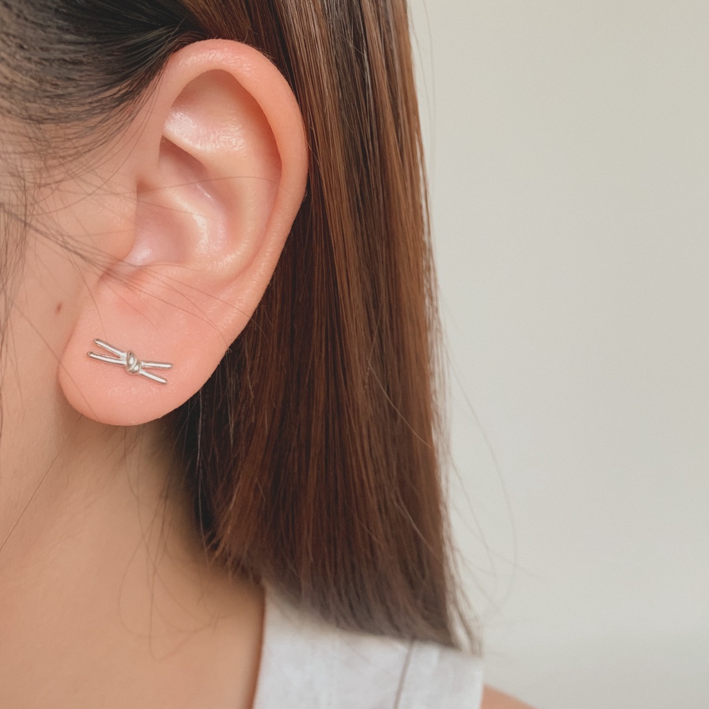 She with Cheewa | silver925 | knot earring ต่างหูเงินแท้ มินิมอล แป้นบอล แป้นหมุน ใส่นอนได้ ไม่เจ็บหู