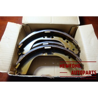 ก้ามเบรค/Brake Shoes **แท้ห้าง** สำหรับรถ Toyota Fortuner (Tiger 4 WD R) (เบรคหลัง)