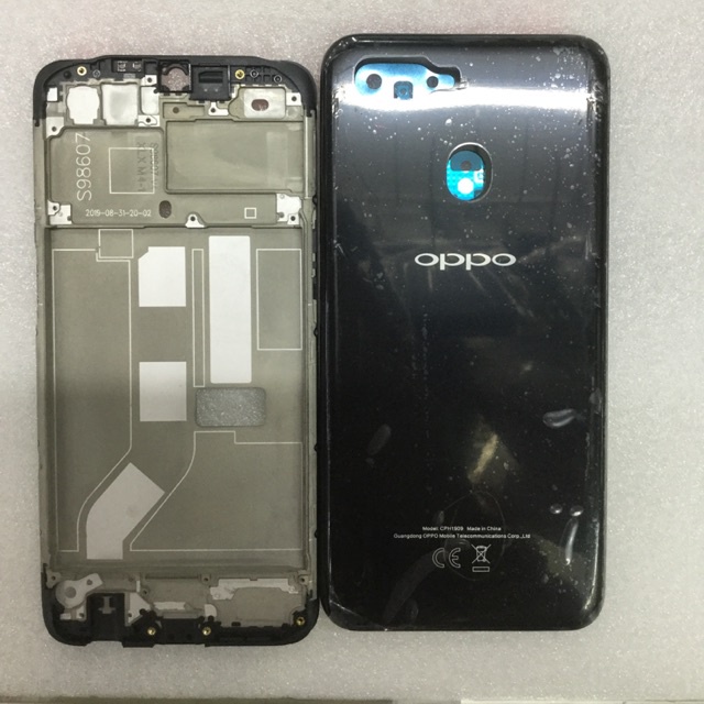 พร้อมส่ง！！ บอดี้OPPO A5S ฝาหลัง+เคสกลาง ครบชุด