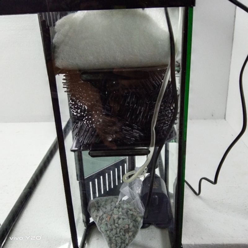 ตู้ปลา ตู้เลี้ยงปลา มีกั้นกรองในตัว พร้อมอุปกรณ์กรอง ขนาด 24 นิ้ว - รูปที่ 6