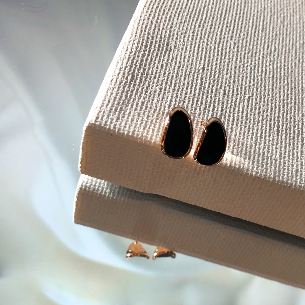Jw-023 EARING BLACK OVAL ROSE GOLD / ต่างหู / ต่างหูเกาหลี / อุปกรณ์เสริม / แฟชั่น