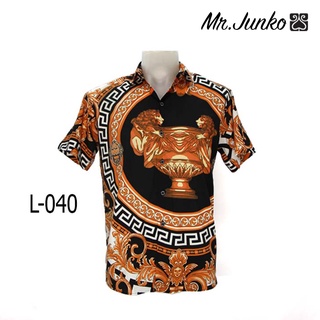 ⚡ ส่งฟรี⚡เสื้อเชิ้ตแขนสั้น Mr-Junko ลายด้านหน้าต่อกัน ราคาคุ้มค่าที่สุด L-040