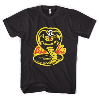 เสื้อยืด ลาย Cobra Kai Karate สีพื้น สําหรับผู้ชาย 510459