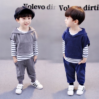 เสื้อแจ็คเก็ตลําลองสามชิ้นสําหรับเด็กผู้ชาย
